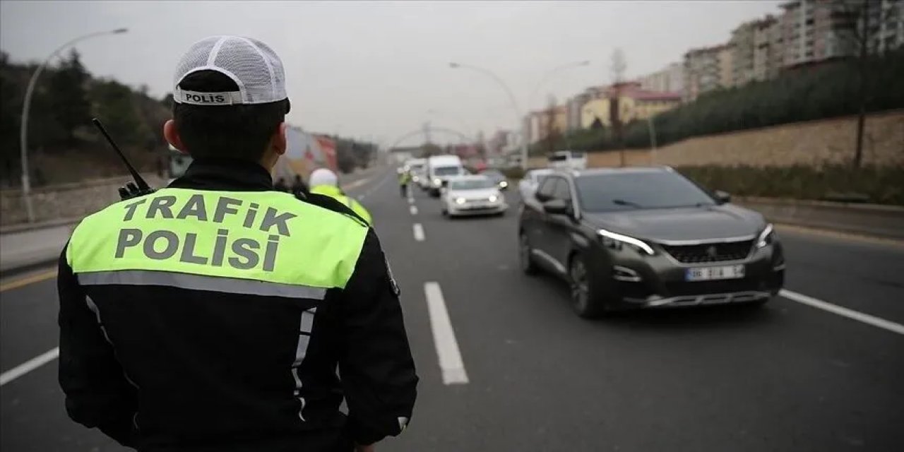 İstanbul'da bazı yollar trafiğe kapatıldı