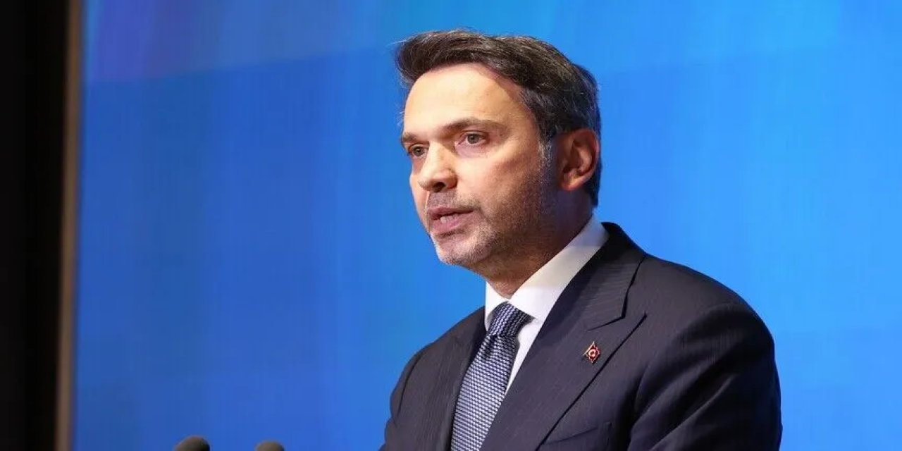 Bakan Bayraktar, Türkiye'nin enerjide çeyrek asra 100 yıllık işi sığdırdığını bildirdi