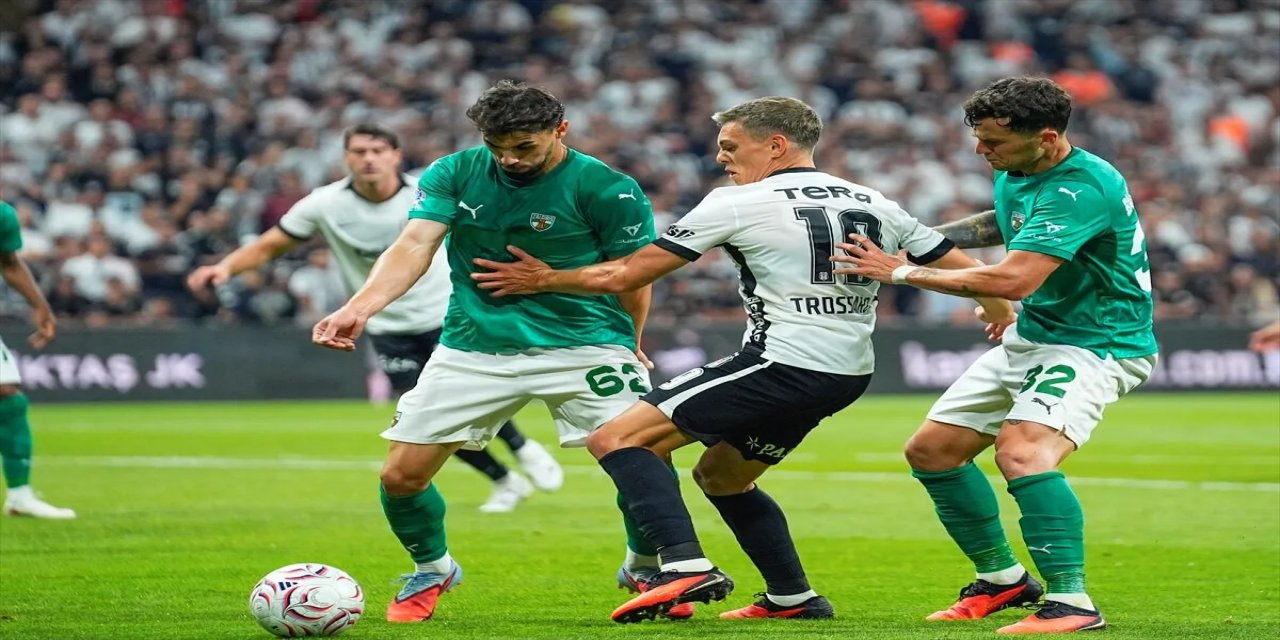Beşiktaş, Avrupa'da tur kapısını araladı