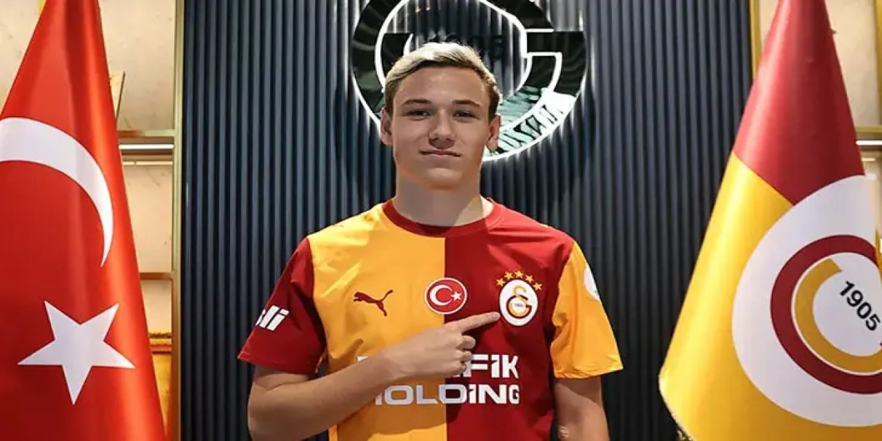 Galatasaray, Aleksey Batrakov ile 5 yıllık sözleşme imzaladı