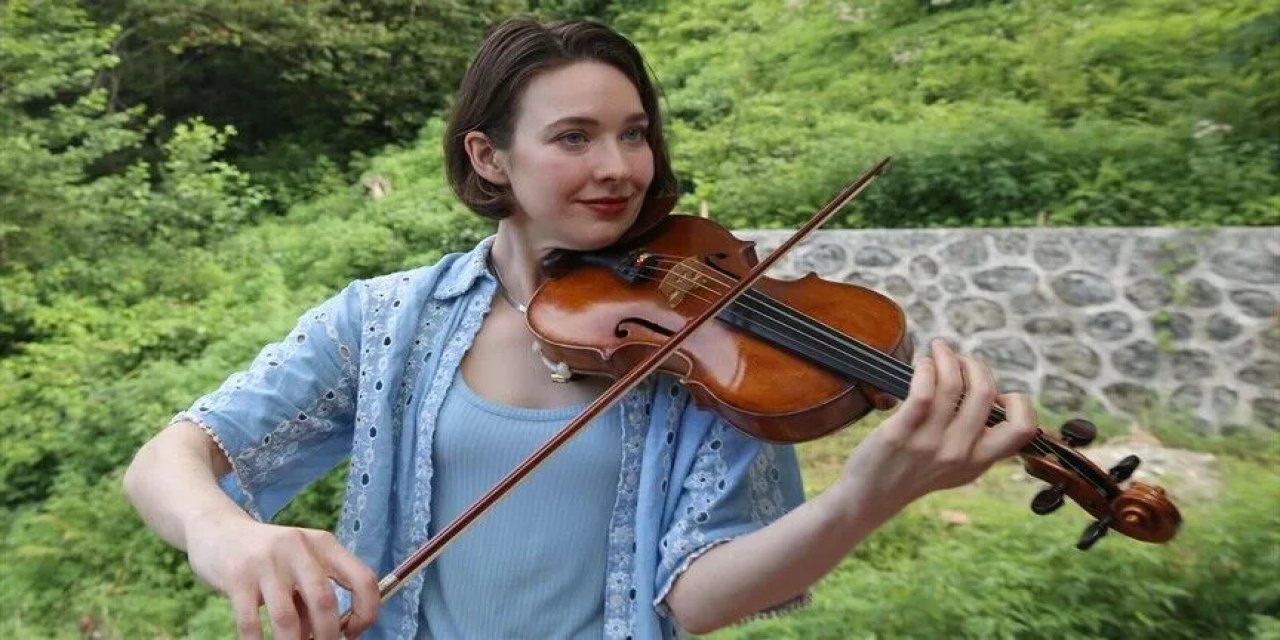 Amerikalı keman sanatçısı Audrey Wozniak: İstanbul iş ve araştırma, Rize ise keyif, ekoloji ve huzur demek