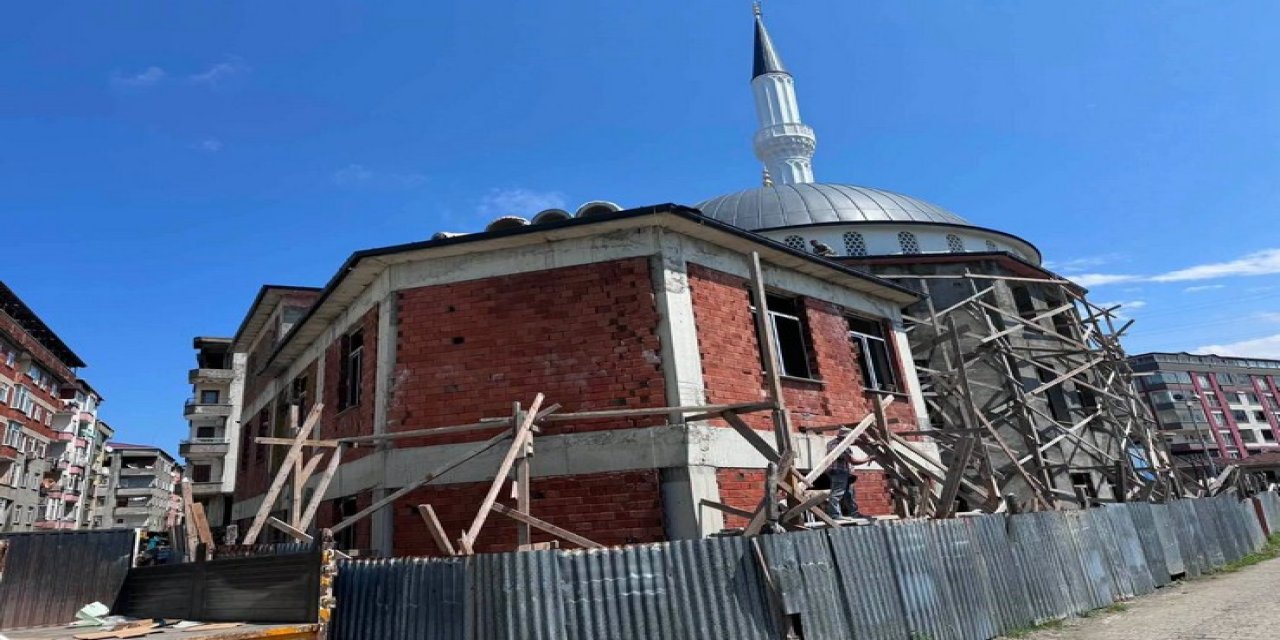 Fındıklı'da Ada Camii ve Kur’an Kursu İçin Destek Çağrısı