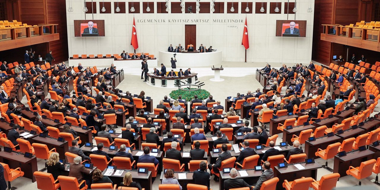 TBMM'de yeni yasama yılı için tadilat çalışmaları başladı