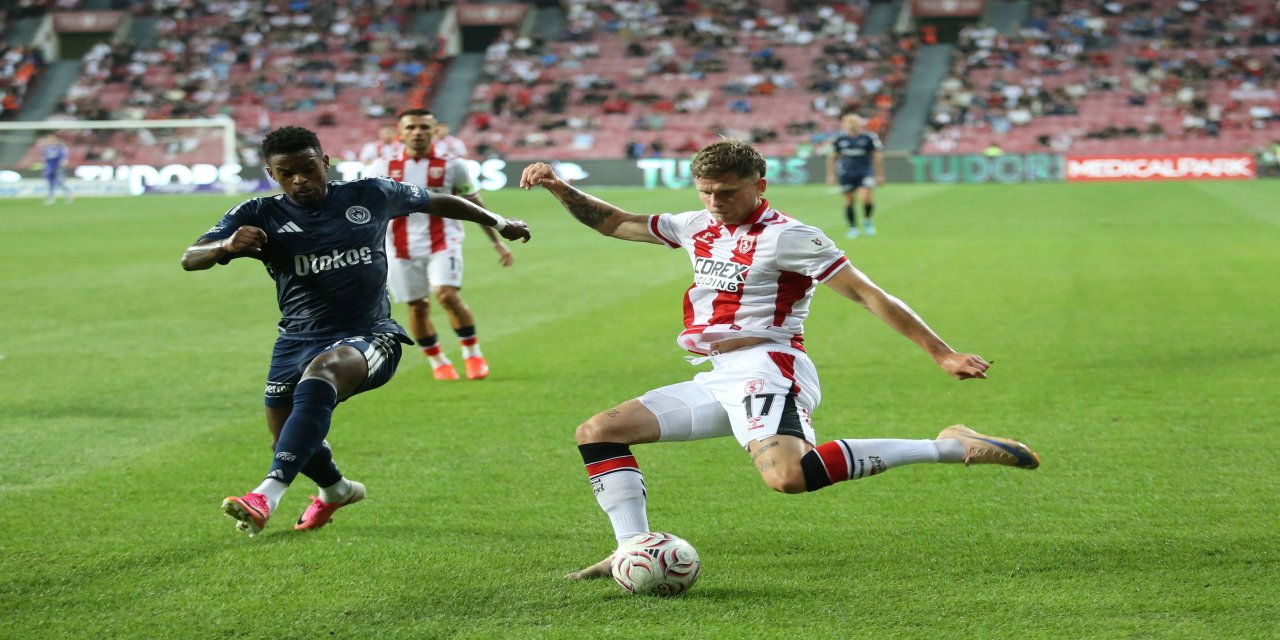 Fenerbahçe, deplasmanda Samsunspor'u mağlup etti