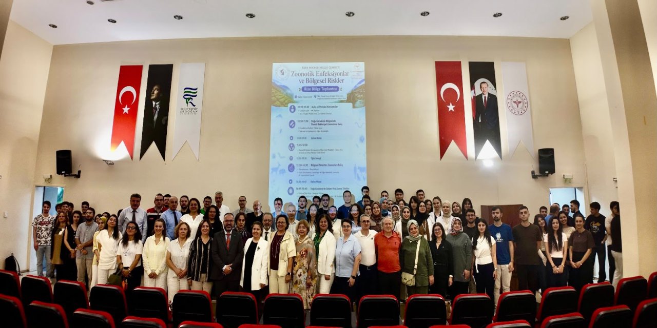 Rize’de “Tek Sağlık” Zirvesi: Zoonotik Hastalıklar ve Biyolojik Riskler Masaya Yatırıldı