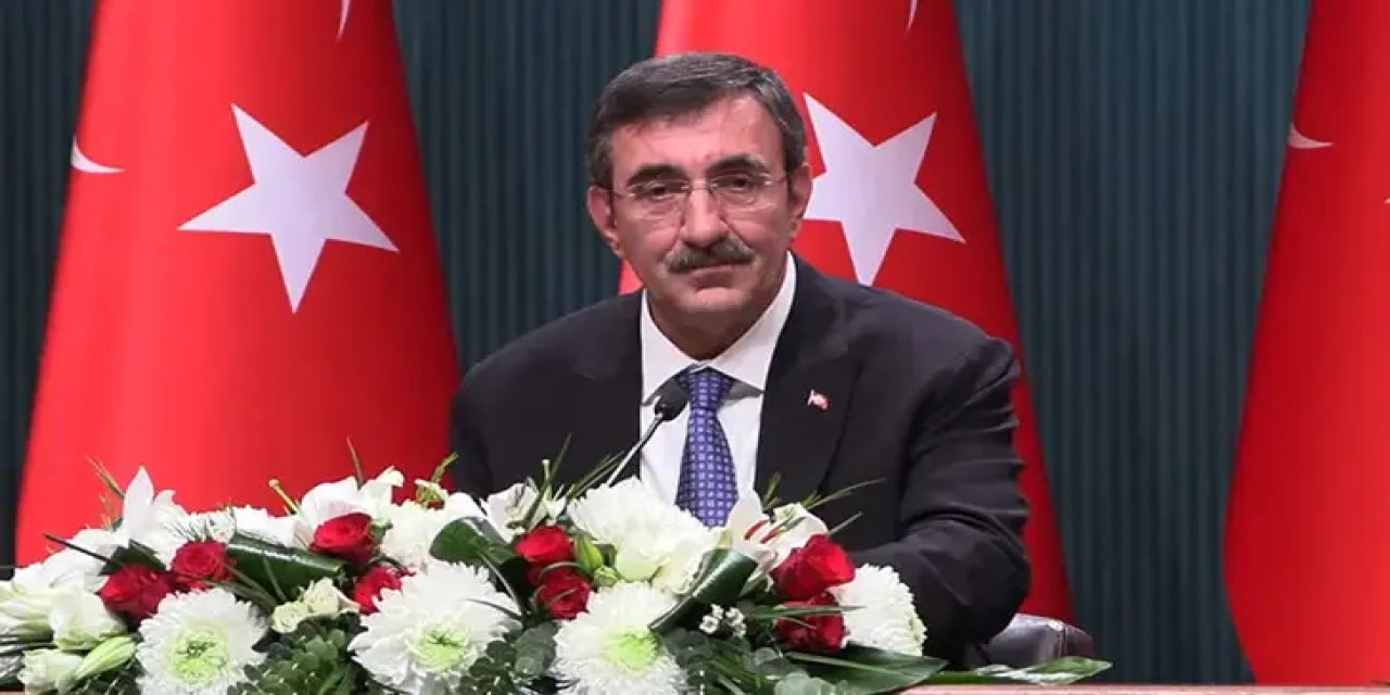 Cevdet Yılmaz: İnsan haklarını savunan herkes, Müslümanlara saldırılara da aynı açık tavrı almalı