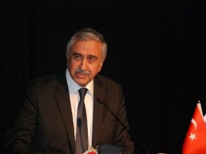 Kktc Cumhurbaşkanı Akıncı, Çomü’de Ders Verdi
