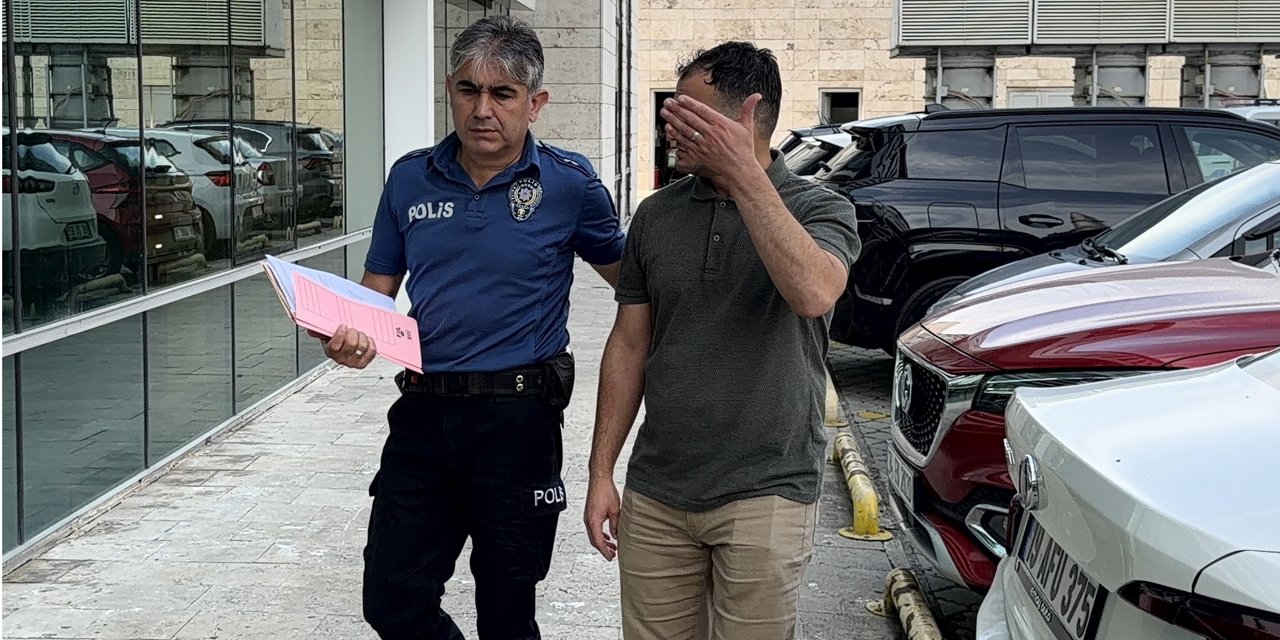 Korkulukları aşıp yola çıktığı öne sürülen çocuğa otomobil çarptı