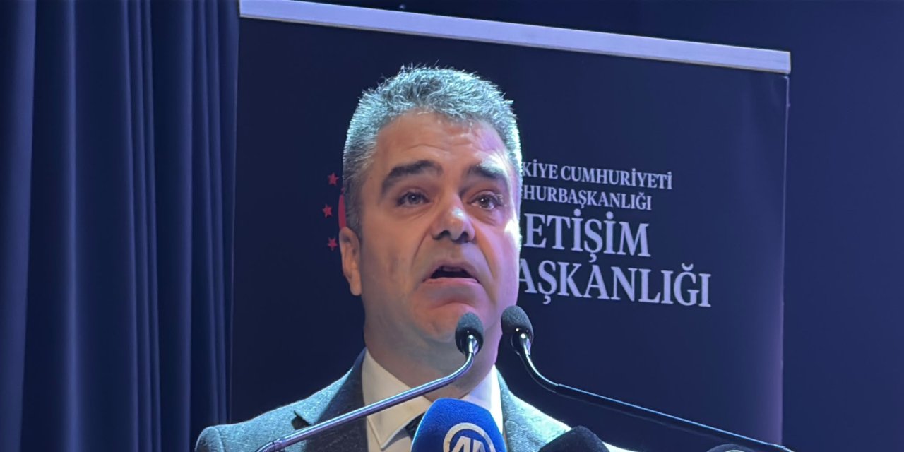 Rize'de "İletişimin Yüzyılı: Güçlü İletişim, Etkin Kamu" eğitim programı düzenlendi