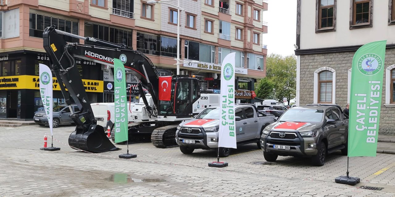 Çayeli Belediyesi Araç Filosunu Güçlendirdi