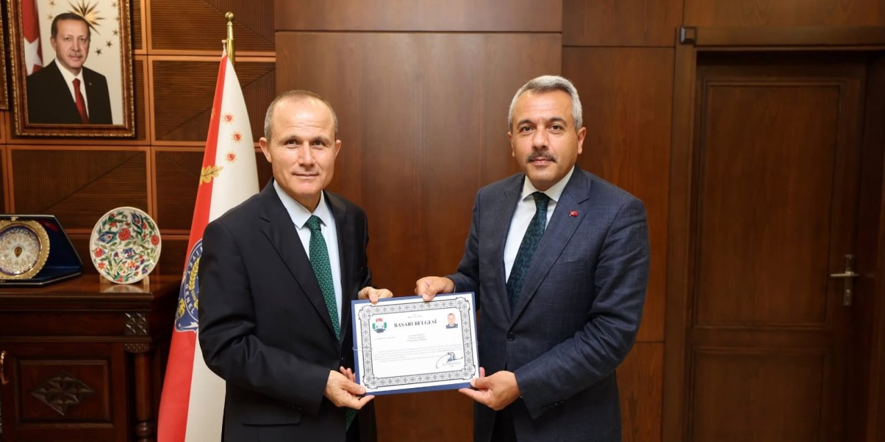 Rize'den Başkent'e Başarı Köprüsü: Murat Türesin'den Pazartesi Veda, Salı EGM Personel Başkanlığı'nda Yeni Mesai