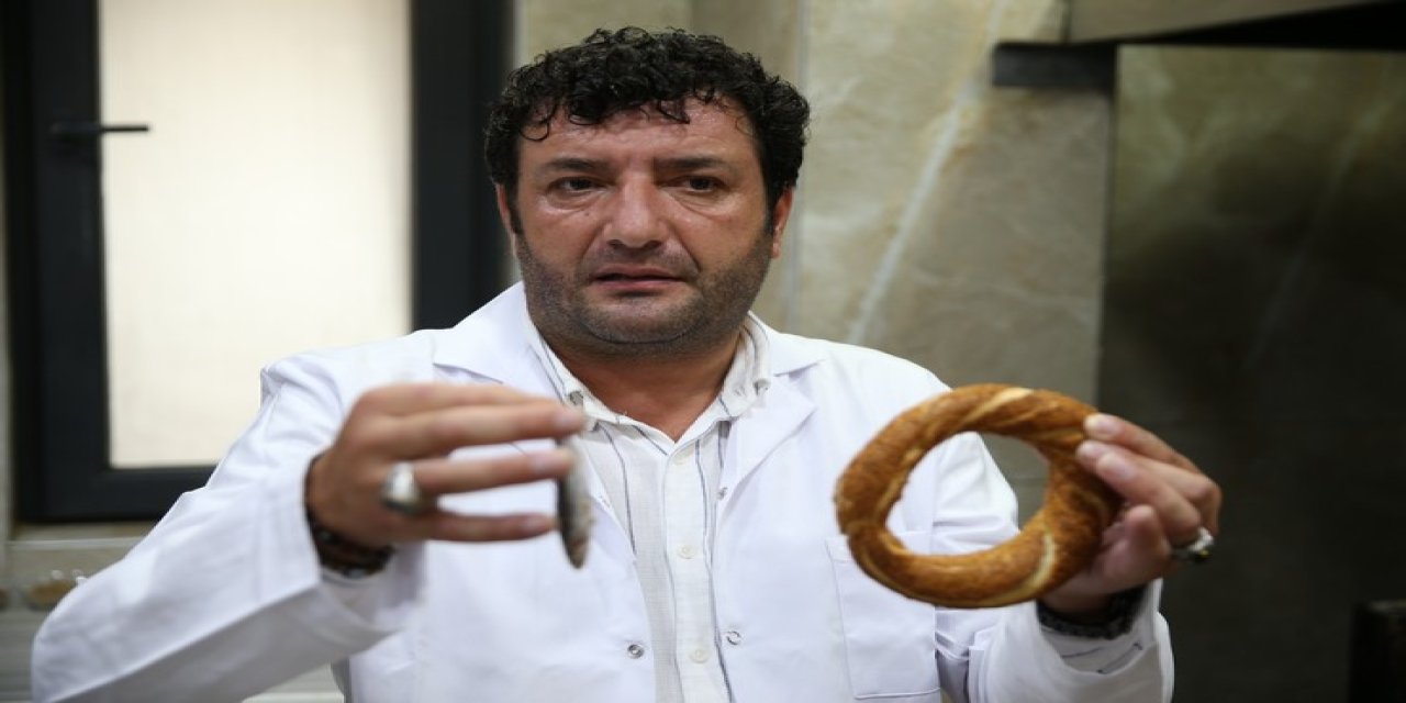 Ordulu fırıncı hamsili simit yaptı