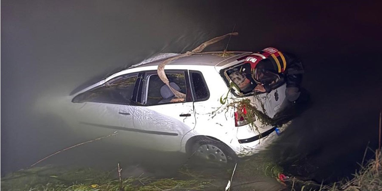 Tokat'ta sulama kanalına devrilen otomobildeki 2 kişi öldü