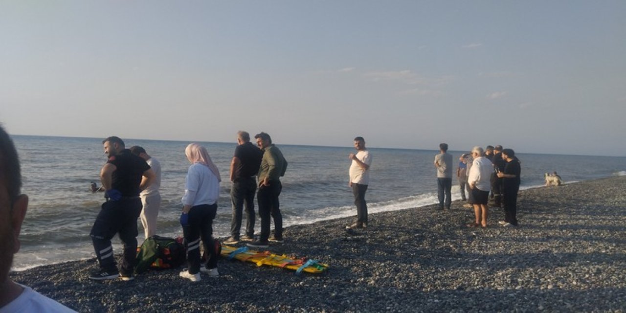 Çay işçisi denizde boğuldu