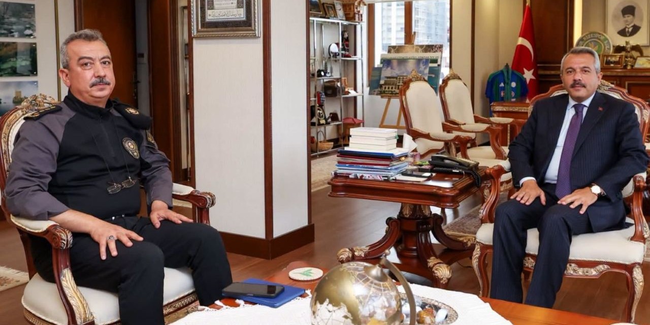 Rize Emniyet Müdürü İsmail Karasakal görevine başladı