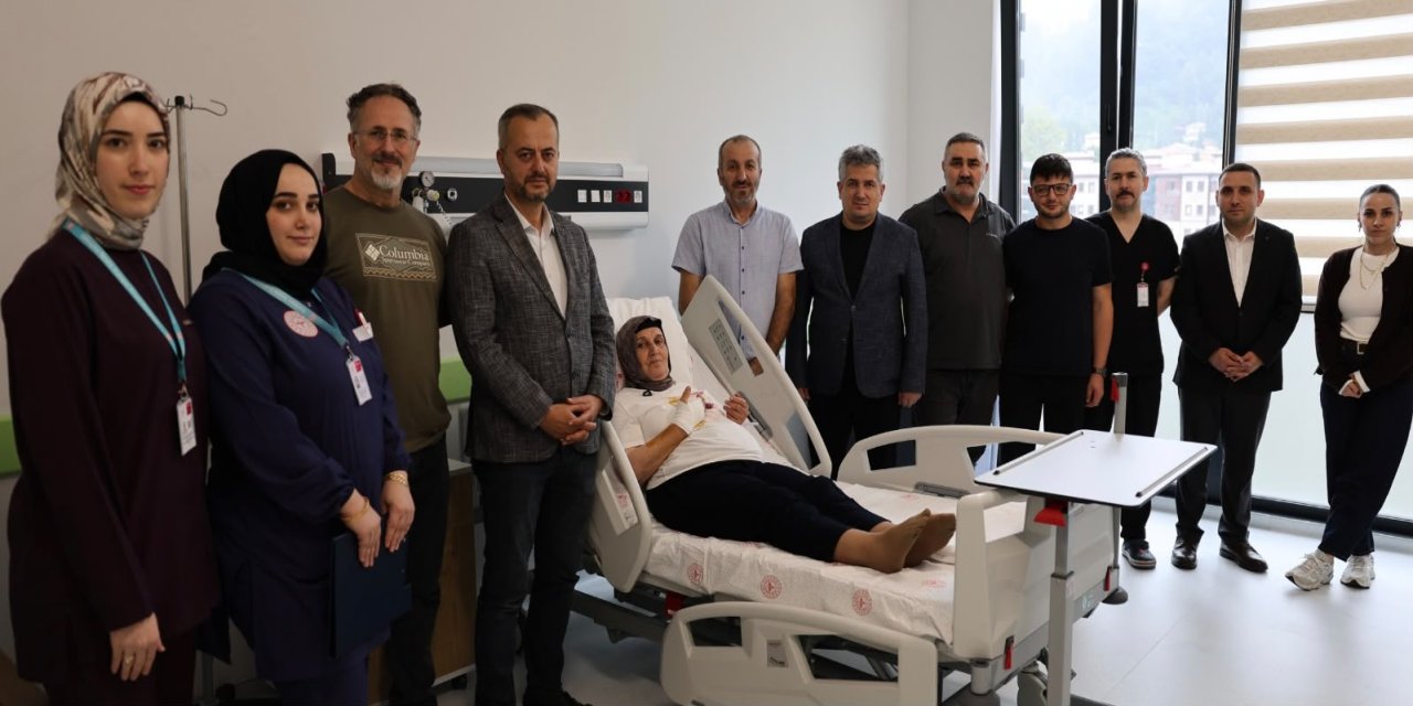 Güneysu Tenzile Erdoğan Devlet Hastanesi’nde Ameliyat Hizmetleri Başladı