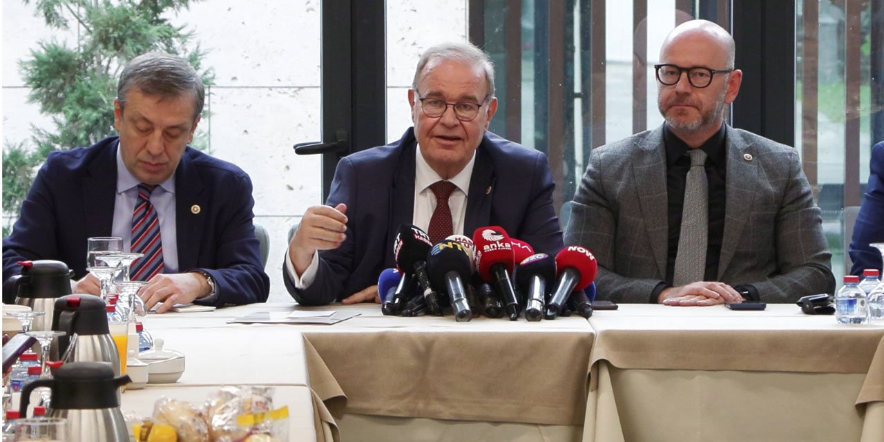 CHP'li Öztrak: Fon krizini araştırmak üzere Meclis'te komisyon kurulmalı