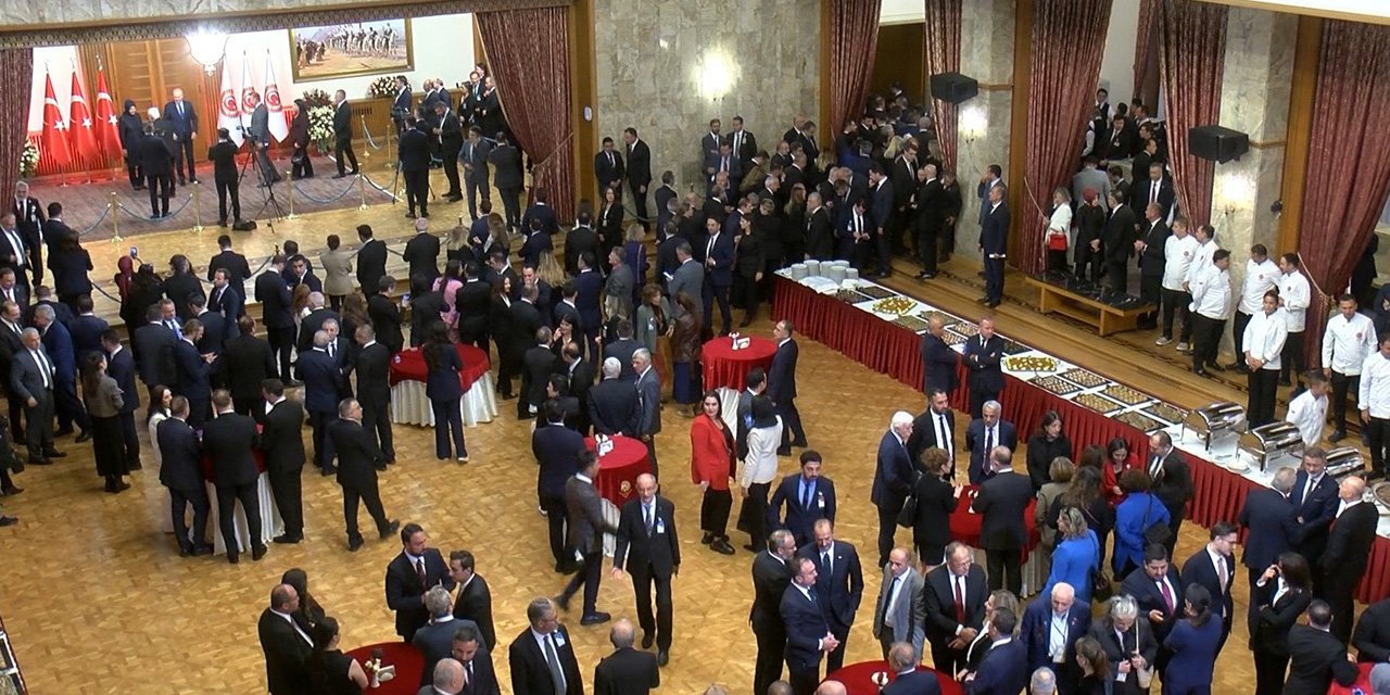 Mecliste yeni yasama yılı dolayısıyla resepsiyon düzenlendi