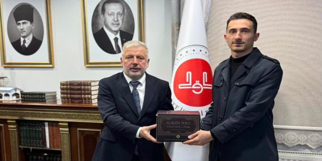 Rize İl Müftüsü Yılmaztürk'ten Dünya 4.'sü Hafız Abdullah Karali’ye Tebrik ve Ödül