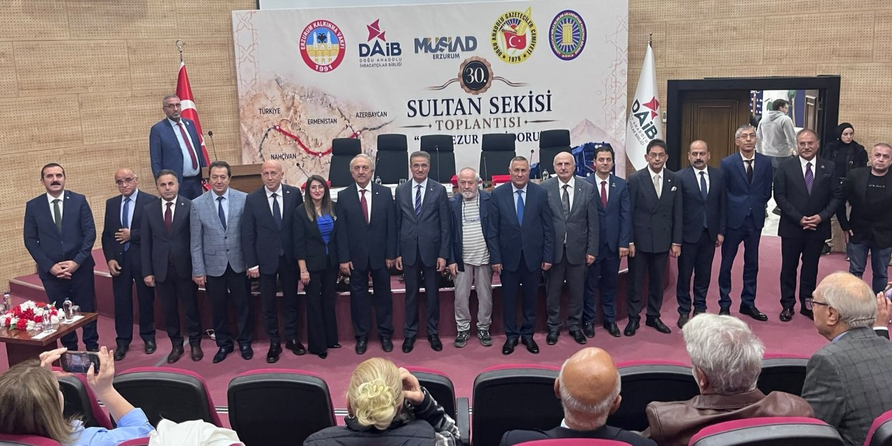 Erzurum'da 30. Sultan Sekisi Toplantısı'nda "Zengezur Koridoru"nun önemi ele alındı