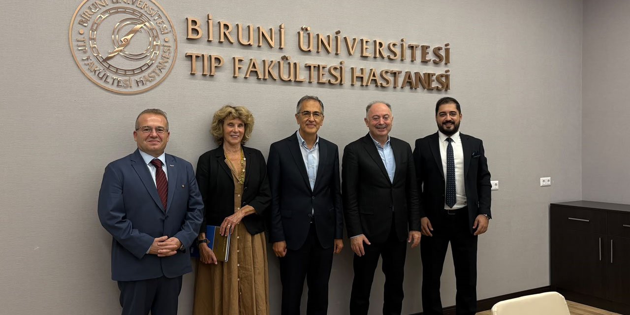 Kalp krizi ve inme tedavisi için geliştirilen yeni ilaç İstanbul’da görüşüldü