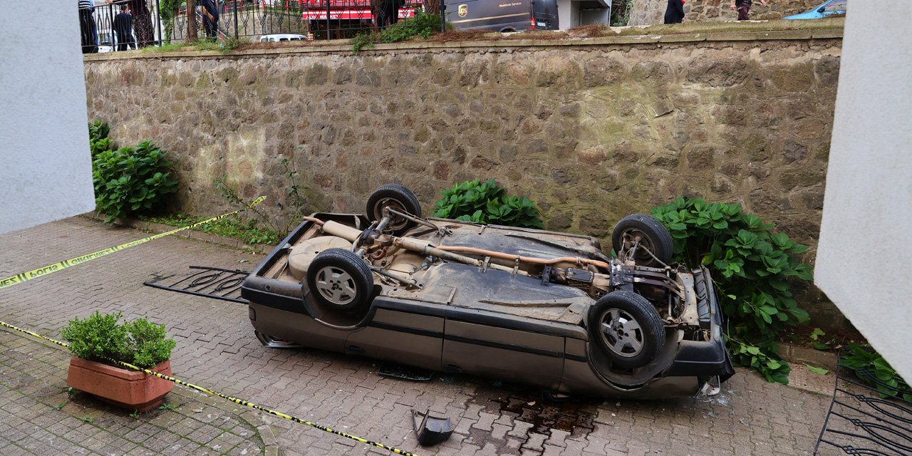 Trabzon'da site bahçesine düşen otomobilin sürücüsü yaralandı