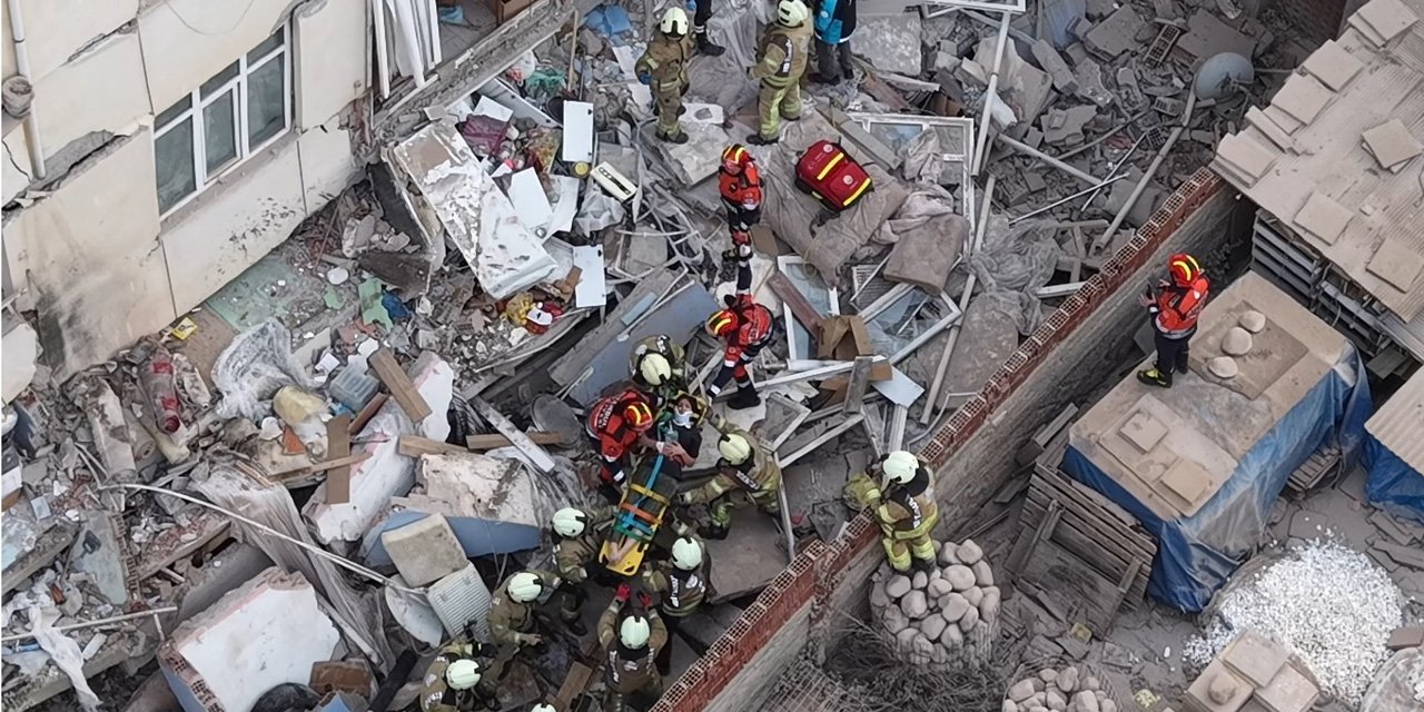 Maltepe 7 katlı binada çökme;1 kişinin cansız bedenine ulaşıldı