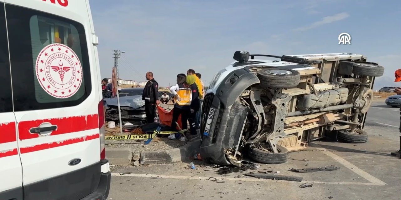 Kahramanmaraş'ta bir kişinin öldüğü trafik kazasında MHP Kahramanmaraş Milletvekili Karakoç ile 6 kişi yaralandı