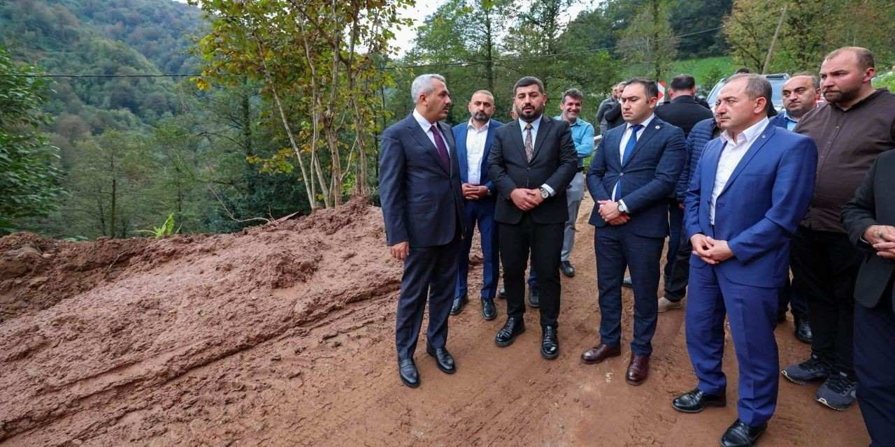 Rize Valisi Baydaş, Tunca'da Heyelan Bölgesinde İnceleme Yaptı