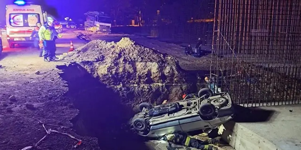 Otomobil, yol yapımı için kazılan çukura düştü; 1 ölü, 5 yaralı