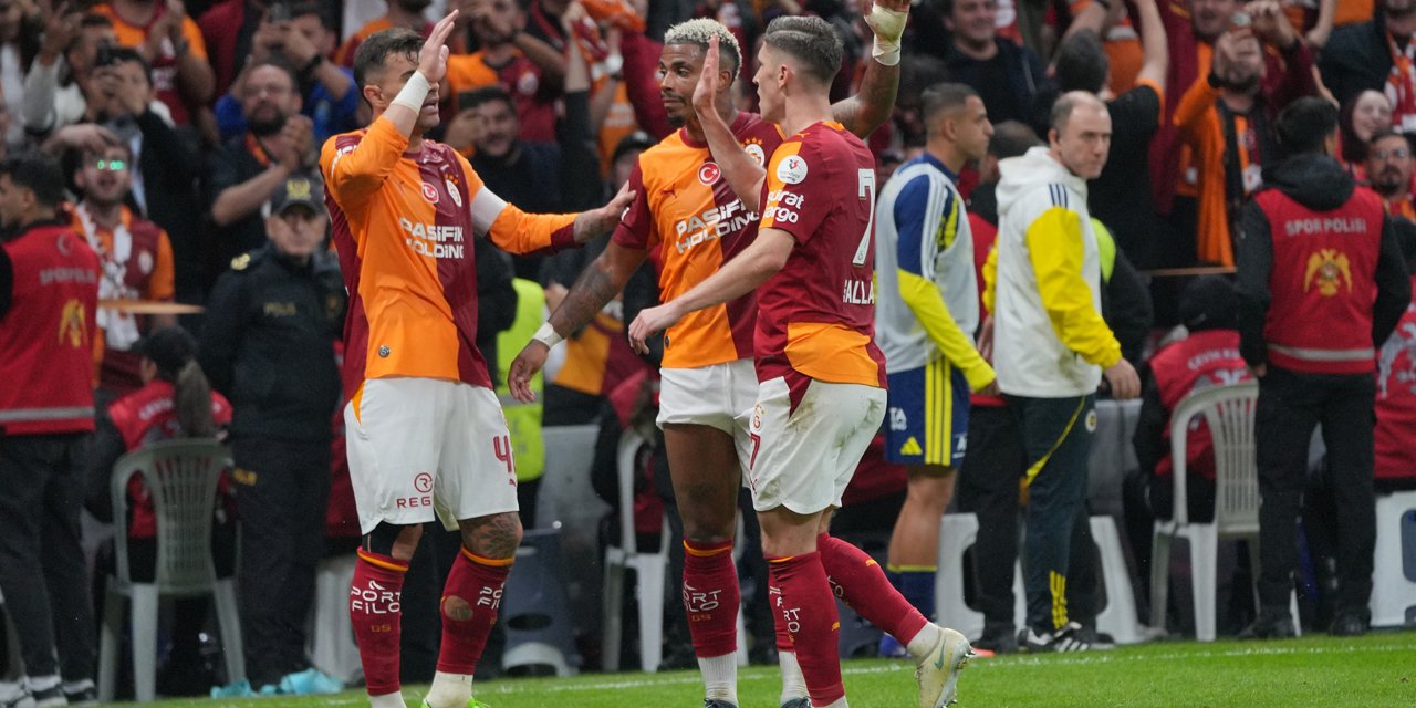 Galatasaray derbide evinde güldü, zirvede seriyi sürdürdü