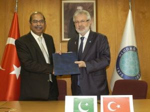 Pakistan Tekstil Üniversitesi İle İş Birliği