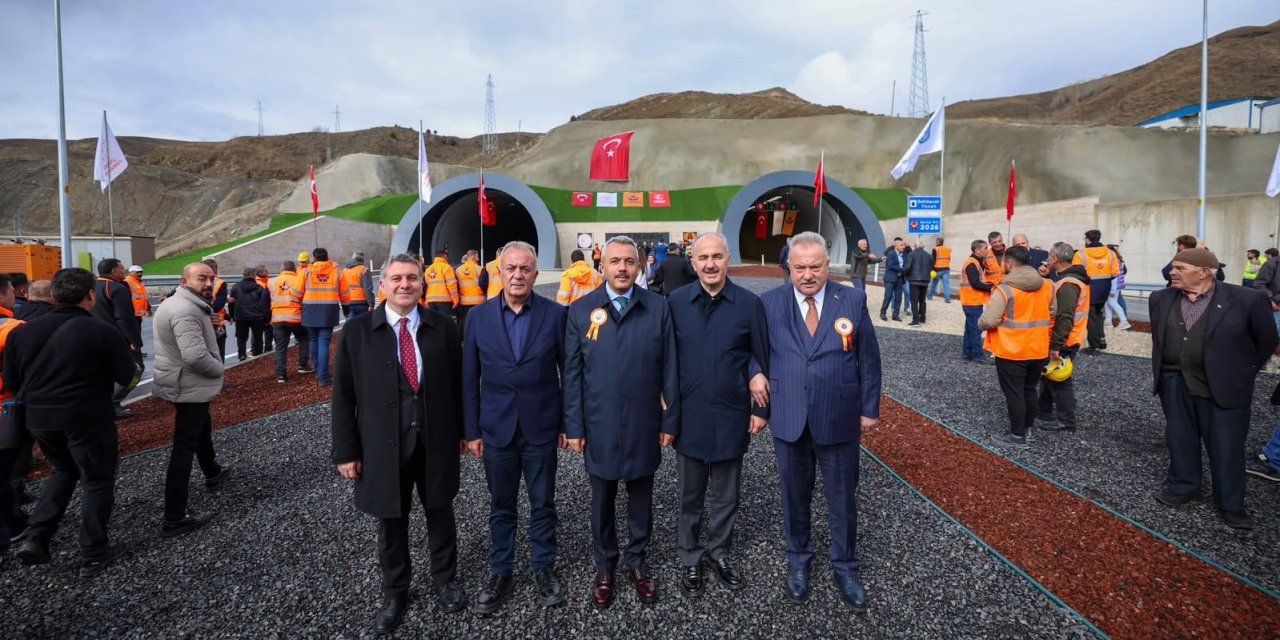 Dallıkavak Tüneli ve 9 Kilometrelik Bağlantı Yolu Hizmete Açıldı!
