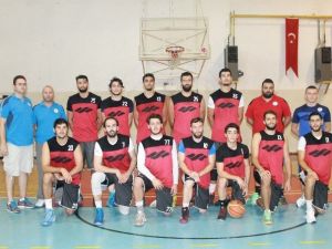 Yalova Group Belediyespor, "Gemlik Zeytini Basketbol Turnuvası"na Katılıyor