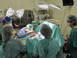 ’Uyanık By Pass’ Yöntemi Başarıyla Uygulanıyor