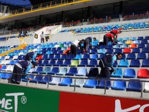 Kadir Has Stadı Fenerbahçe Maçına Hazırlanıyor