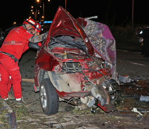 Rize'de Trafik Kazası: 2 Ölü, 5 Yaralı
