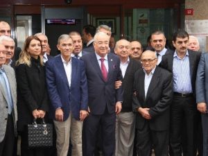 Ak Partili Kubat’tan Vali Şahin’e Taksici Telefonu