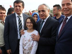 Bakan Zeybekci’den Suriye Sınırında Düşürülen İha’ya İlişkin Açıklama