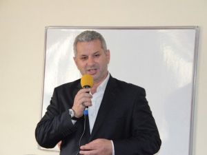 Ak Parti Milletvekili Adayı Hasan Turan, “Ülkemiz Üzerinde Operasyon Yapmak İsteyenlere Müsaade Etmeyeceğiz”