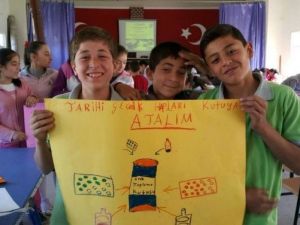 7 Bin Öğrenciye Akıllı İlaç Kullanımı Ve Atık İlaç Eğitimi