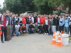Zonguldak’ta İki Taraftar Grubu Bir Araya Geldi
