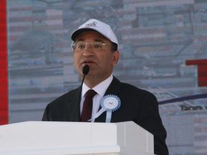 Ak Parti Genel Başkan Yardımcısı Bekir Bozdağ: