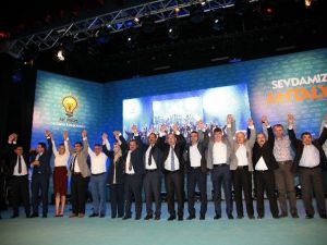 “Çavuşoğlu, Antalya’nın Vizyon Projelerini Açıkladı