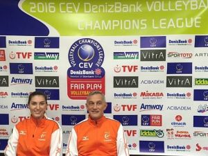 Eczacıbaşı Vitra, Şampiyonlar Ligi Hazırlıklarını Sürdürüyor
