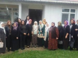 Ak Parti’li Kadın Başkandan ‘Kadın Derneklerine’ Tepki