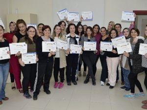 Esogü’deki Doğuma Hazırlık Eğitici Eğitimi Sertifika Programı Tamamlandı