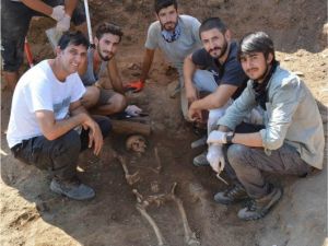 Antik Parion Kentinde 2015 İkinci Dönem Kazıları Sona Erdi