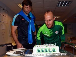 Stoch’a Doğum Günü Sürprizi