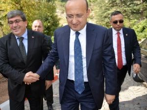 Başbakan Yardımcısı Yalçın Akdoğan Ana Ocağında